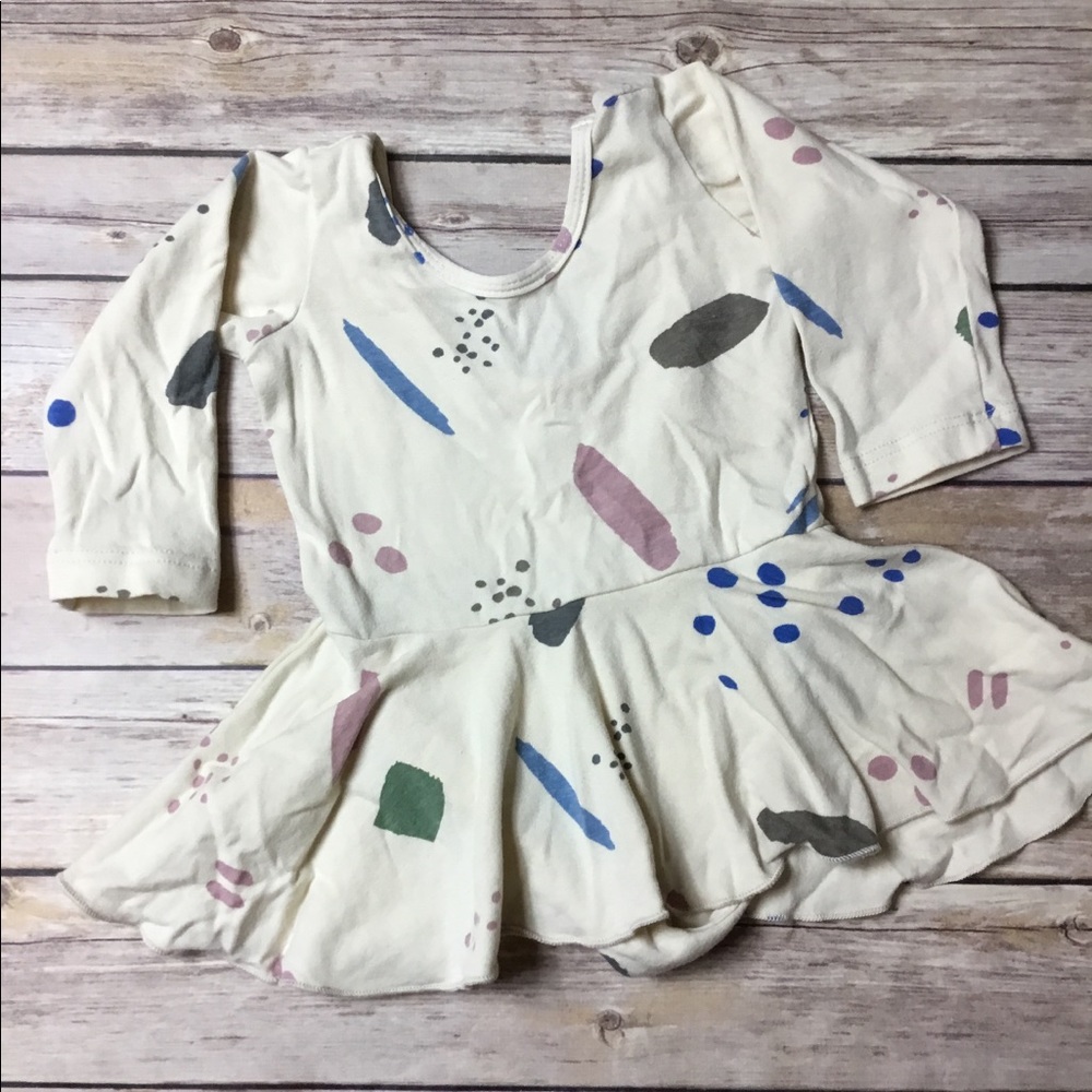 Alice & Ames Leo size 2